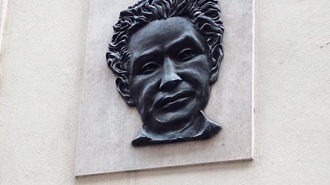 Targa commemorativa di Aldo Moro