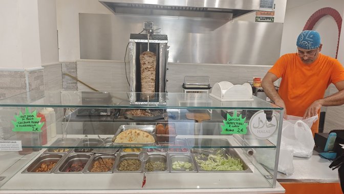 Al-Baik Pizza & Kebab