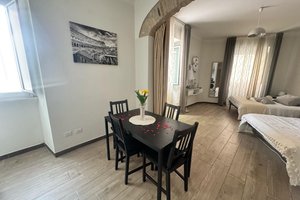 Re di Roma Home Stay