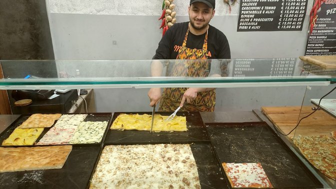 momo pizza DOP_via di acqua bullicante ex_antonio e mirella