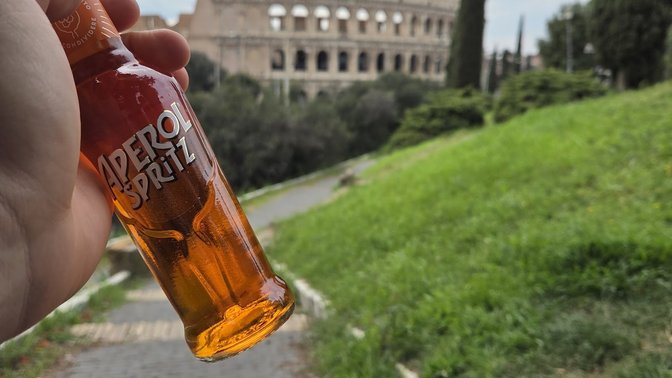 Janis and Bence place