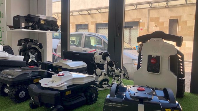 Roma Robotica Center