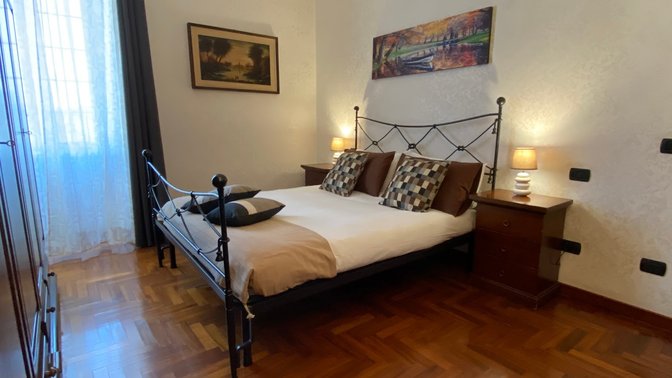 Pini di Roma - apt S. Giovanni, metro Re di Roma - 15 min. dal centro storico