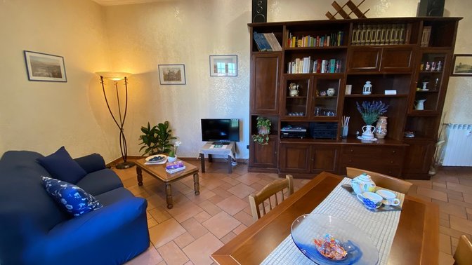 Pini di Roma - apt S. Giovanni, metro Re di Roma - 15 min. dal centro storico