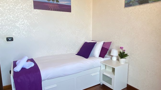 Pini di Roma - apt S. Giovanni, metro Re di Roma - 15 min. dal centro storico