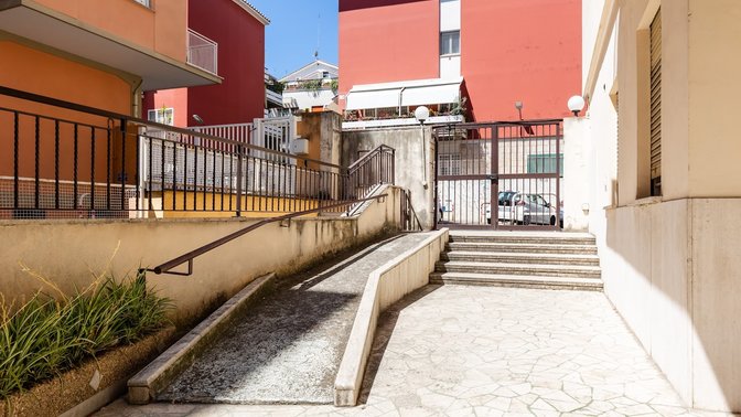 Mistrà 18 Vatican House