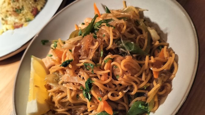 Tambayan - Filipino Restaurant & Cocktail Bar