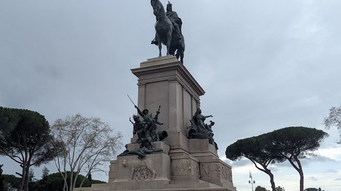 Busto di Costante Garibaldi