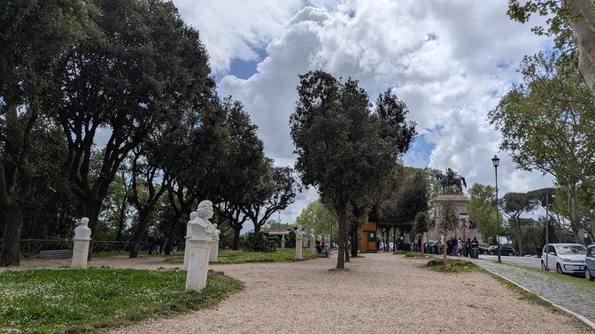 Busto di Costante Garibaldi