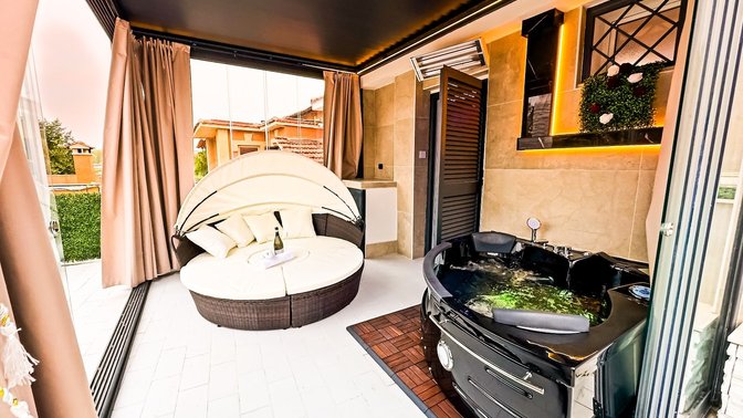 White Pearl Exclusive Apartment