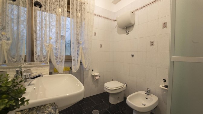 Non ti scordar di me - Granny's House