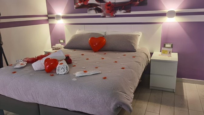 Nido di Roma Suite - Notte Romantica - Idromassaggio in camera (CIN: IT058091C2LUFKPZWY)