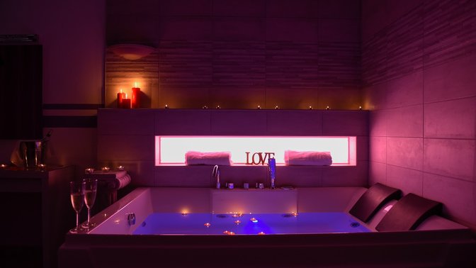 Nido di Roma Suite - Notte Romantica - Idromassaggio in camera (CIN: IT058091C2LUFKPZWY)