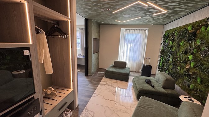 Tritone Luxury Suites Fontana di Trevi