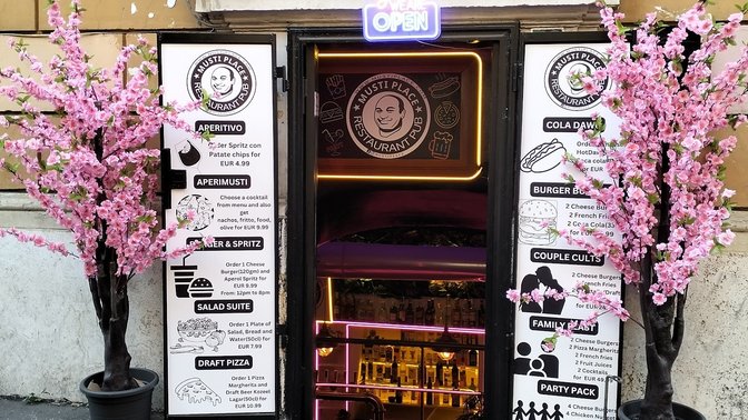 Musti place -Cocktail Bar-Event-Burger-Pizza-Musei Vaticani-prati-NFL-NBA