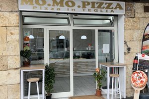 Mo.Mo Pizza