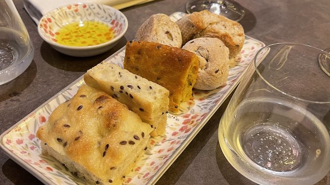 Connoisseur Restaurant & Winery