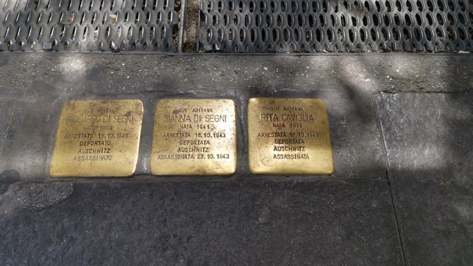 Pietre d'inciampo in memoria di Riccardo Di Segni, Gianna Di Segni, Rita Caviglia
