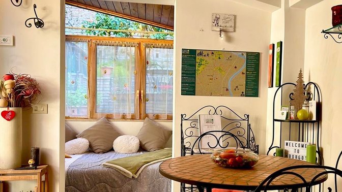 Borgo Monteverde Holidays