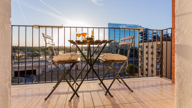 Rome City View • 2BR Apartment for 4 • Balcony • Tiburtina