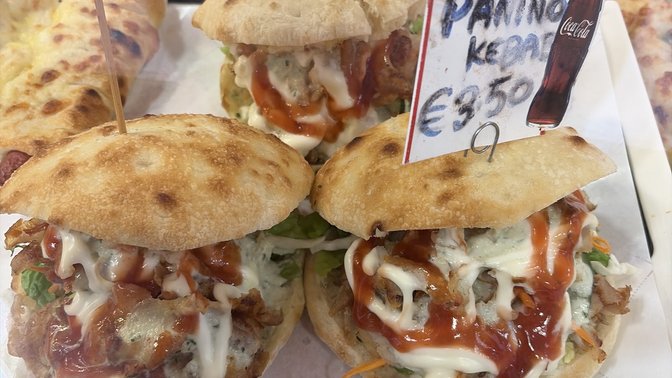 WATER LILIE PIZZA IN TEGLIA & KEBAB
