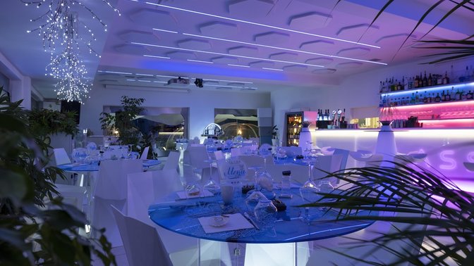 Class Ristorante Cocktail Bar con Igloo Garden