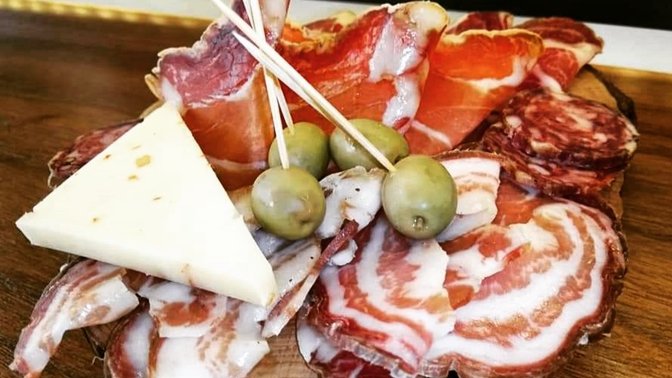 PORCHETTERIA LA RINASCITA