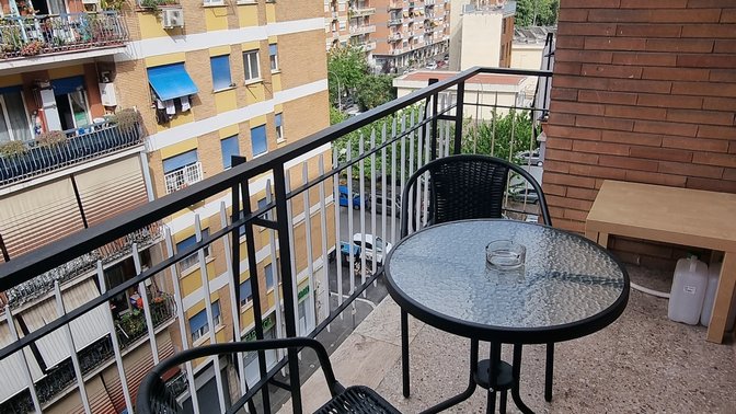 Urban Street Apartment