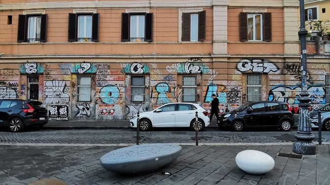 SALOTTO DI LARGO DEGLI OSCI