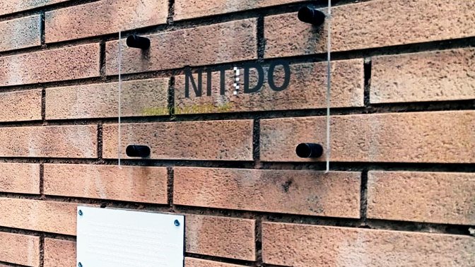 NITIDO Exhibition & Body Art