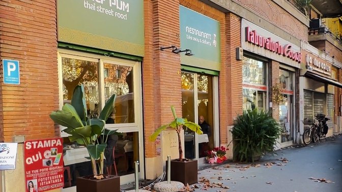 Chef Pum Thai Street Food Restaurant