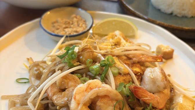 Chef Pum Thai Street Food Restaurant