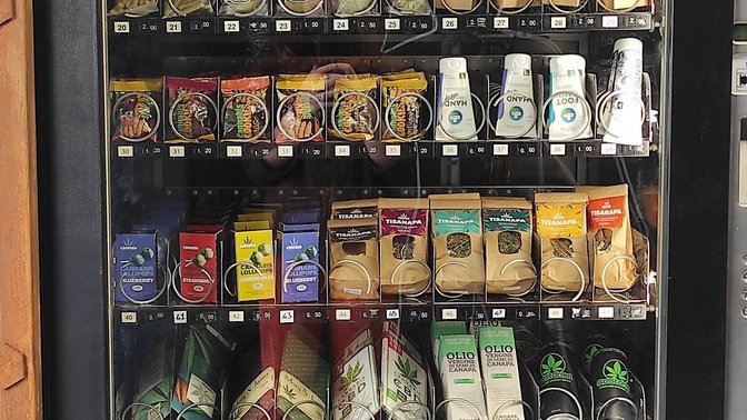 Mezz'etto h24 CANAPA