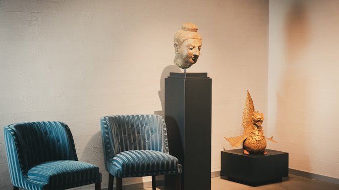 Aquilani e Sons Galleria Arte Orientale Roma