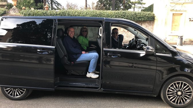 Limousine Service in Italy