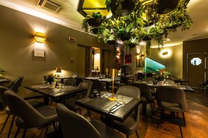 Next Door: Bar \u0026 Ristorante