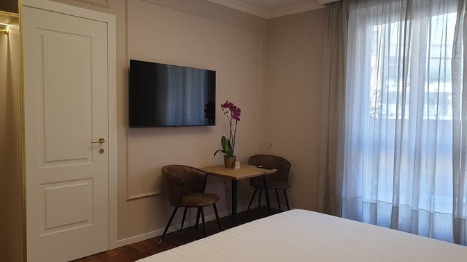 Appian Private Suites