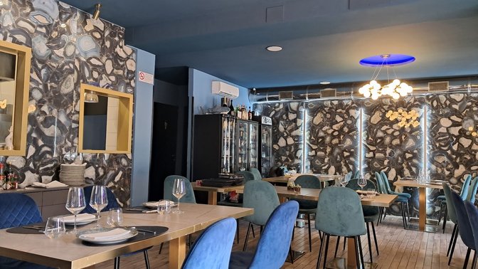 MAKO FISH Restaurant