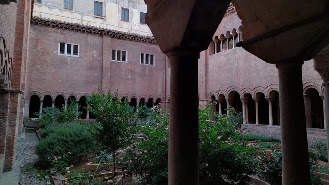 Chiostro della Basilica