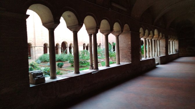 Chiostro della Basilica