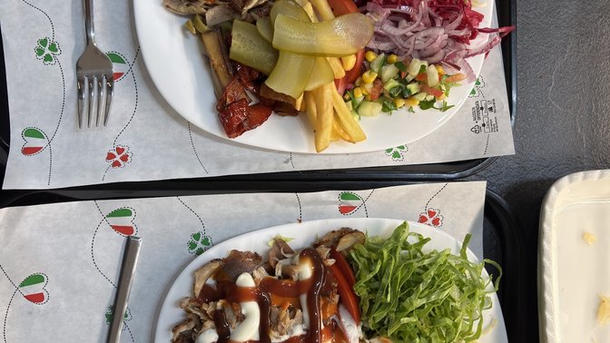 AZADÎ kebap e pizza