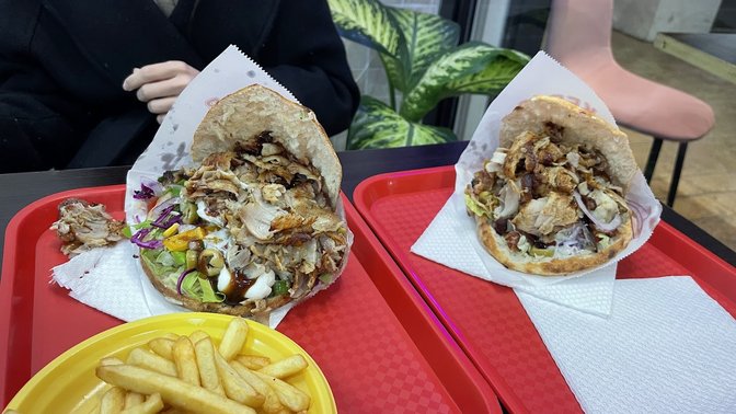 AZADÎ kebap e pizza