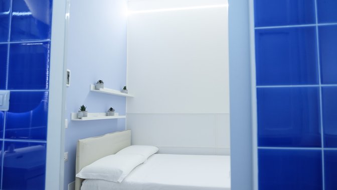 RainbHome Roman Suites