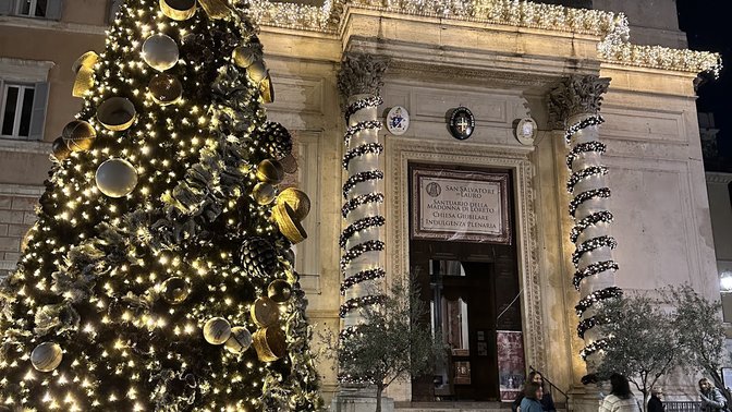 Targa del Mondezzaro - PIAZZA DI S. SALVATORE IN LAURO