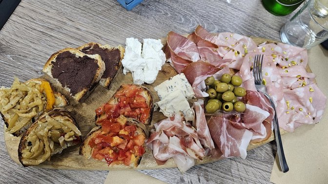 In Casa Food & Drink