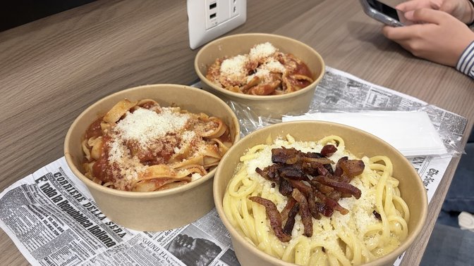 Pastaeat viale Ippocrate