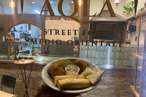 Aqla street food medio\u002Dorientale