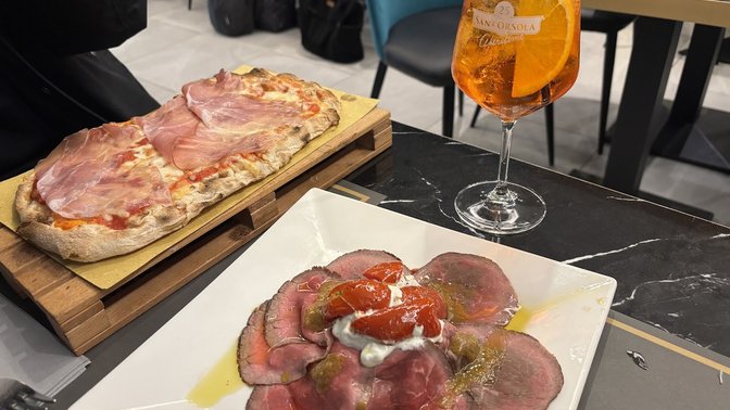 Ristorante Luigi, Cantina e Cucina