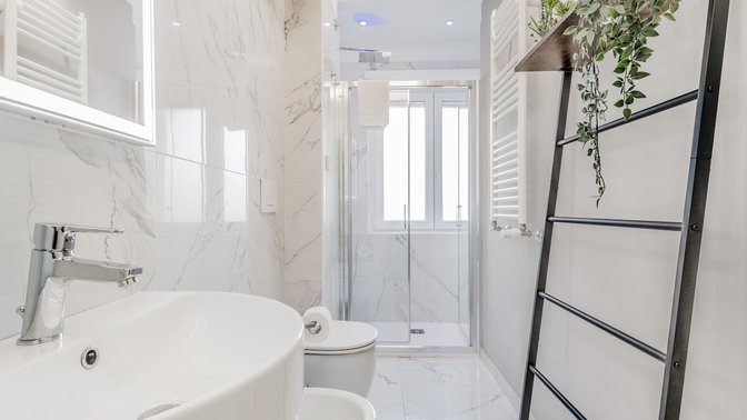 LoungeFloor Metro A Netflix & Wi-Fi