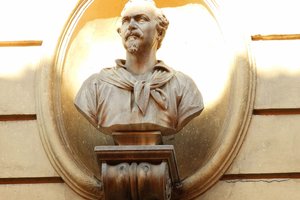 Busto e targa in memoria di Ciceruacchio